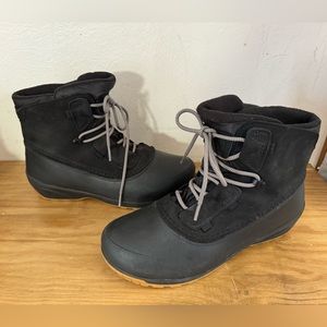 The North Face Black Winter Boots